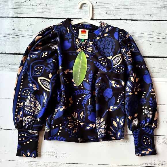 NWOT 🚫 sold out 🚫 FARM RIO TOP - Picture 1 of 9